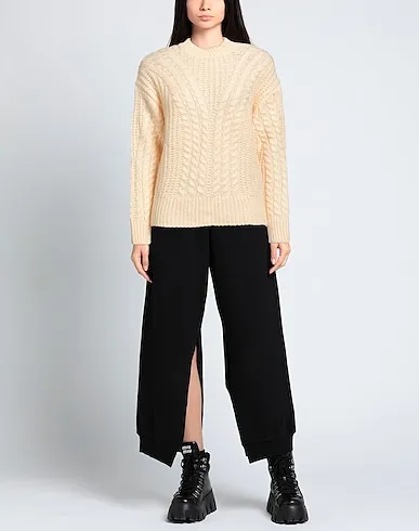 https://images.styletyx.com/images/cream-knitted-sweater-pepe-jeans-997826629_2.webp