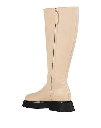 https://images.styletyx.com/images/cream-leather-boots-wandler-32423386_3.webp