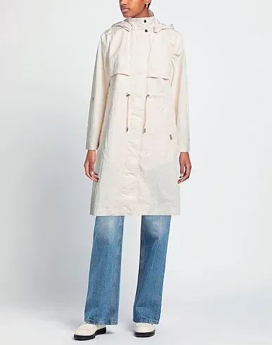 https://images.styletyx.com/images/cream-techno-fabric-full-length-jacket-woolrich-13056477_2.webp