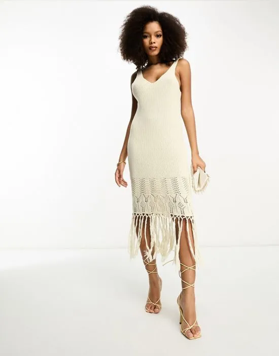 https://images.styletyx.com/images/crochet-maxi-dress-with-fringe-hem-detail-in-cream-y-a-s-1004058855_4.webp