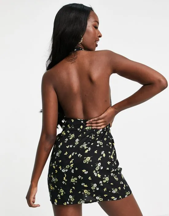 https://images.styletyx.com/images/cross-front-mini-dress-in-lemon-black-floral-motel-1813156_2.webp