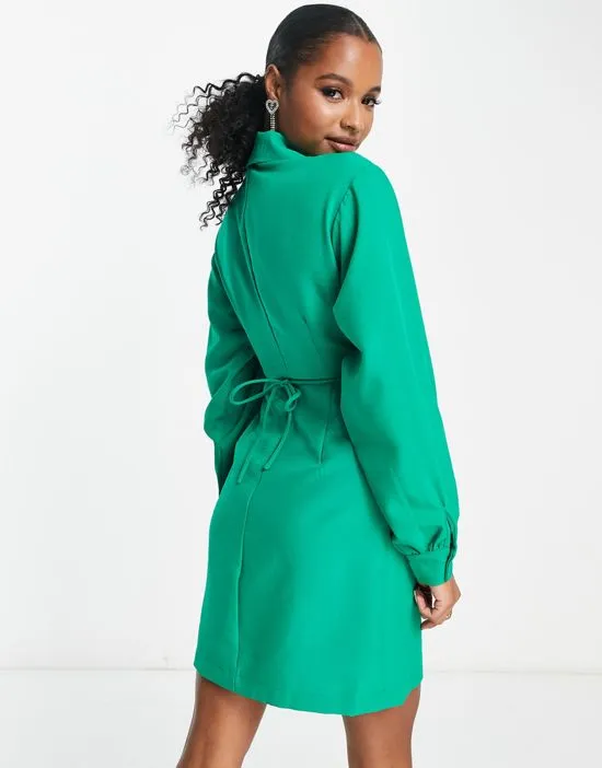 https://images.styletyx.com/images/cut-out-tie-waist-mini-dress-in-green-vero-moda-petite-3084841_2.webp