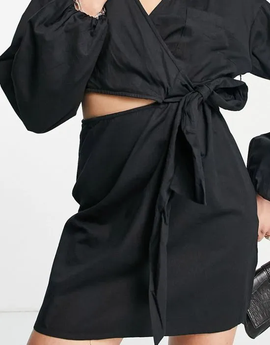 https://images.styletyx.com/images/cut-out-wrap-shirt-mini-dress-in-black-pretty-lavish-2147530_3.webp