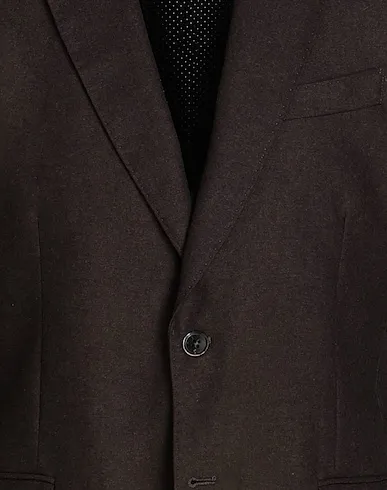 https://images.styletyx.com/images/dark-brown-flannel-suits-bottega-martinese-1652235910_4.webp