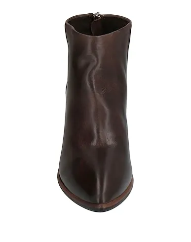 https://images.styletyx.com/images/dark-brown-leather-ankle-boot-preventi-1003739273_4.webp