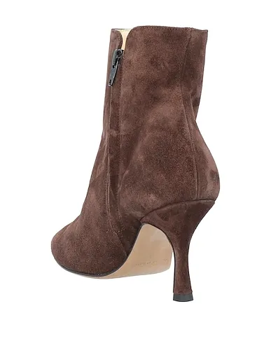 https://images.styletyx.com/images/dark-brown-leather-ankle-boot-prezioso-635119_3.webp
