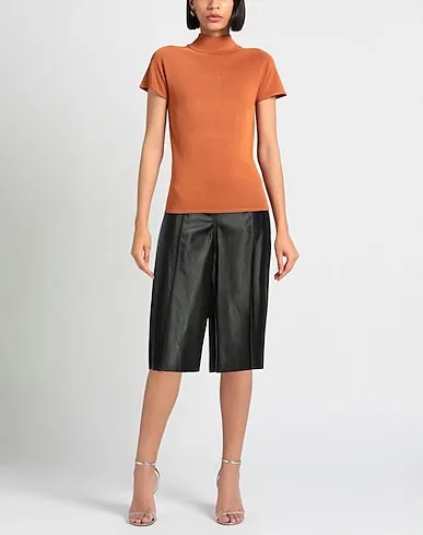 https://images.styletyx.com/images/dark-brown-leather-cropped-pants-culottes-drome-1533878_2.webp