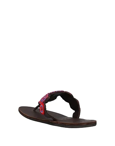 https://images.styletyx.com/images/dark-brown-leather-flip-flops-aspiga-470180629_3.webp