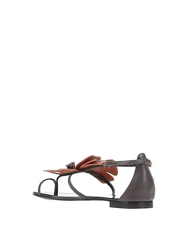 https://images.styletyx.com/images/dark-brown-leather-flip-flops-lola-cruz-916014_3.webp