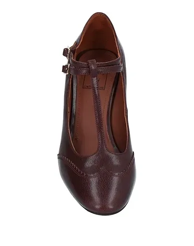 https://images.styletyx.com/images/dark-brown-leather-pump-l-autre-chose-1621577_4.webp