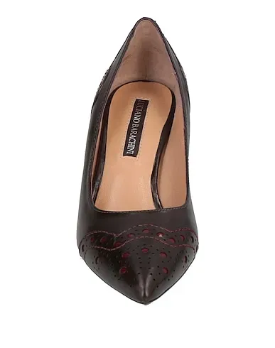 https://images.styletyx.com/images/dark-brown-leather-pump-luciano-barachini-2828726_4.webp