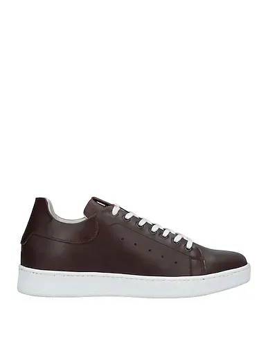 https://images.styletyx.com/images/dark-brown-leather-sneakers-tsd12-1006194304_1.webp