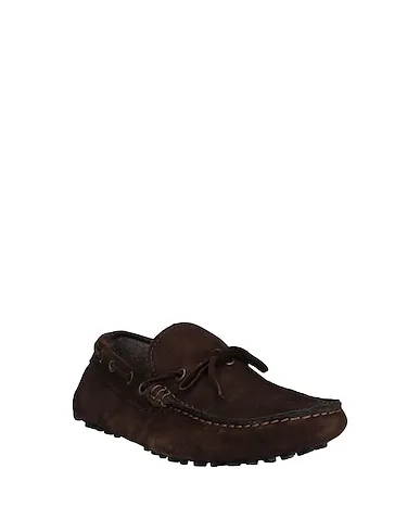 https://images.styletyx.com/images/dark-brown-loafers-brian-dales-3187264_2.webp