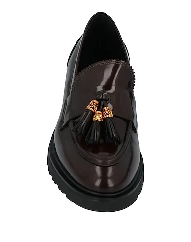 https://images.styletyx.com/images/dark-brown-loafers-vsl-710945025_4.webp