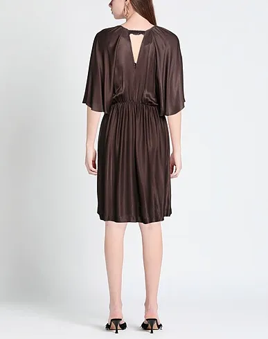 https://images.styletyx.com/images/dark-brown-satin-midi-dress-meme-road-3311412_3.webp