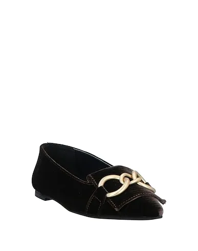 https://images.styletyx.com/images/dark-brown-velvet-ballet-flats-giulia-neri-1004402311_2.webp