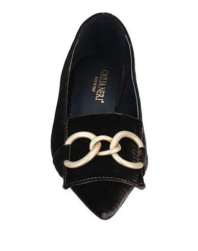https://images.styletyx.com/images/dark-brown-velvet-ballet-flats-giulia-neri-1004402311_4.webp