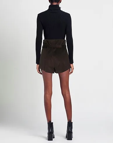 https://images.styletyx.com/images/dark-brown-velvet-shorts-bermuda-wandering-1004406140_3.webp