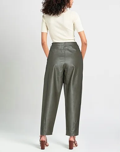 https://images.styletyx.com/images/dark-green-casual-pants-tpn-267324_3.webp