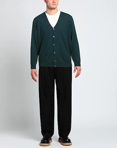 https://images.styletyx.com/images/dark-green-knitted-cardigan-vneck-3095648_2.webp