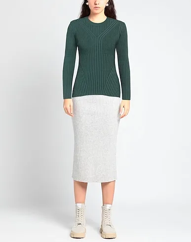 https://images.styletyx.com/images/dark-green-knitted-sweater-ami-alexandre-mattiussi-3317425_2.webp