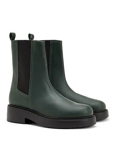 https://images.styletyx.com/images/dark-green-leather-ankle-boot-leonardo-principi-2610573_3.webp
