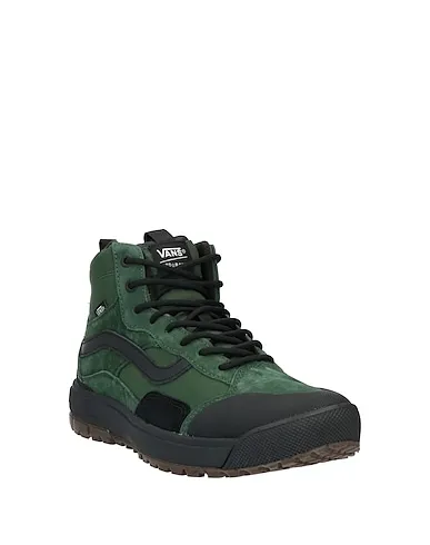 https://images.styletyx.com/images/dark-green-leather-boots-vans-mte-12913577_2.webp