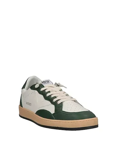 https://images.styletyx.com/images/dark-green-leather-sneakers-4b12-13225849_2.webp