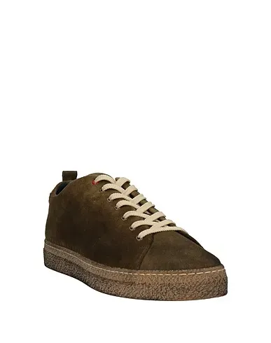 https://images.styletyx.com/images/dark-green-leather-sneakers-wally-walker-2451644_2.webp
