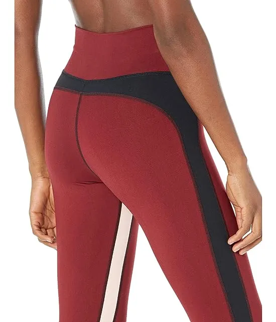 https://images.styletyx.com/images/dawson-leggings-electric-rose-3295040_3.webp