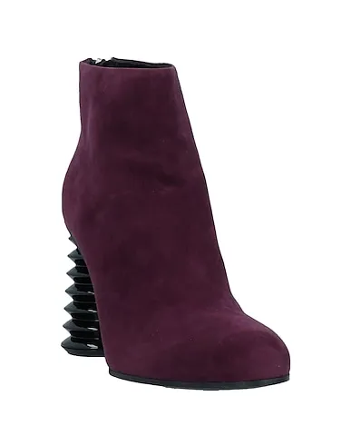 https://images.styletyx.com/images/deep-purple-ankle-boot-premiata-1431781_2.webp
