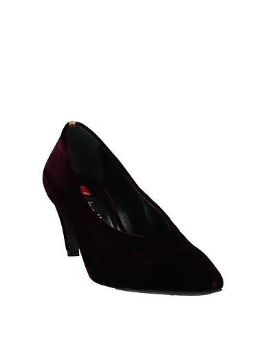 https://images.styletyx.com/images/deep-purple-leather-pump-ballin-13257443_2.webp