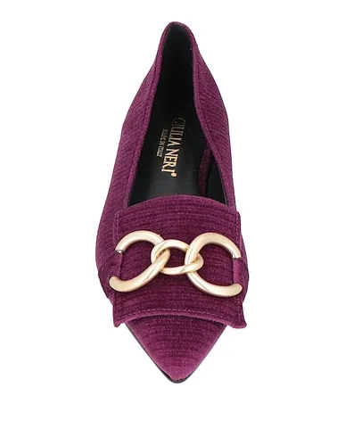 https://images.styletyx.com/images/deep-purple-velvet-loafers-giulia-neri-1625450585_4.webp