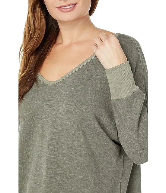 https://images.styletyx.com/images/dolman-sleeve-pullover-hard-tail-3129672_3.webp