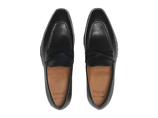 https://images.styletyx.com/images/donald-driver-passion-loafer-moral-code-1757349_5.webp