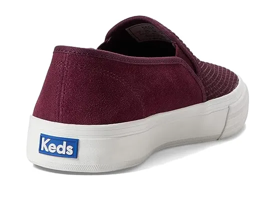https://images.styletyx.com/images/double-decker-emboss-suede-keds-13055934_5.webp