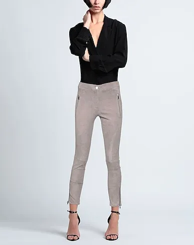 https://images.styletyx.com/images/dove-grey-casual-pants-arma-13260741_2.webp