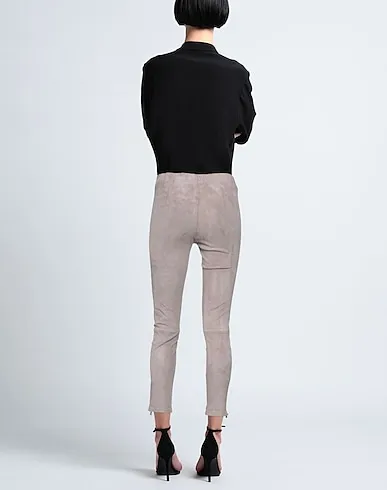 https://images.styletyx.com/images/dove-grey-casual-pants-arma-13260741_3.webp