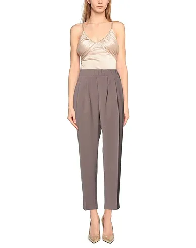 https://images.styletyx.com/images/dove-grey-crepe-casual-pants-alpha-studio-1704998_2.webp
