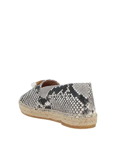 https://images.styletyx.com/images/dove-grey-leather-espadrilles-coliac-martina-grasselli-865042_3.webp