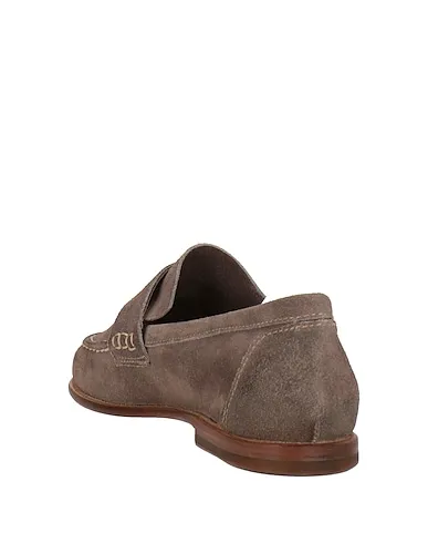 https://images.styletyx.com/images/dove-grey-leather-loafers-preventi-13015940_3.webp