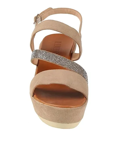 https://images.styletyx.com/images/dove-grey-leather-sandals-il-laccio-13195390_4.webp