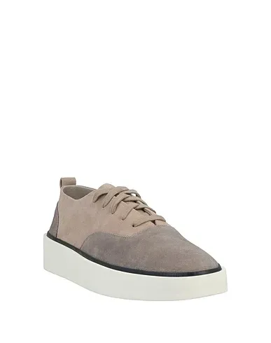 https://images.styletyx.com/images/dove-grey-leather-sneakers-fear-of-god-2968707_2.webp