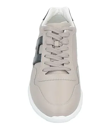 https://images.styletyx.com/images/dove-grey-leather-sneakers-hogan-12989332_4.webp