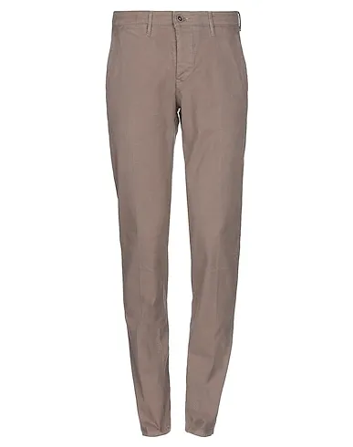 https://images.styletyx.com/images/dove-grey-plain-weave-casual-pants-0-zero-construction-1289169_1.webp