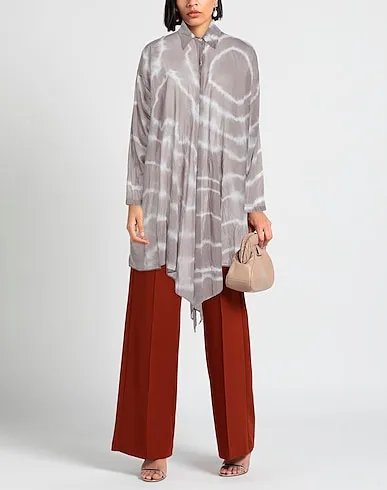 https://images.styletyx.com/images/dove-grey-plain-weave-patterned-shirts-blouses-giorgio-brato-13014896_2.webp