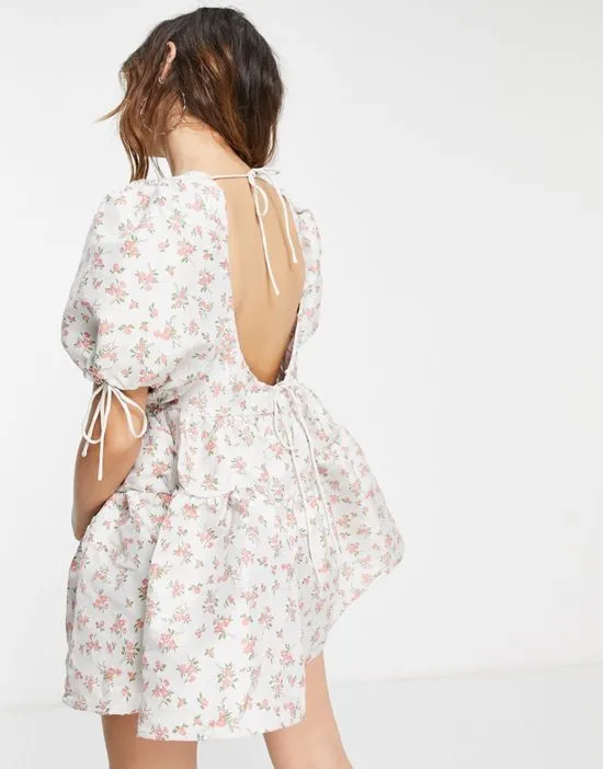 https://images.styletyx.com/images/dream-sister-jane-puff-sleeve-mini-dress-with-open-back-in-delicate-rose-jacquard-sister-jane-2488766_2.webp