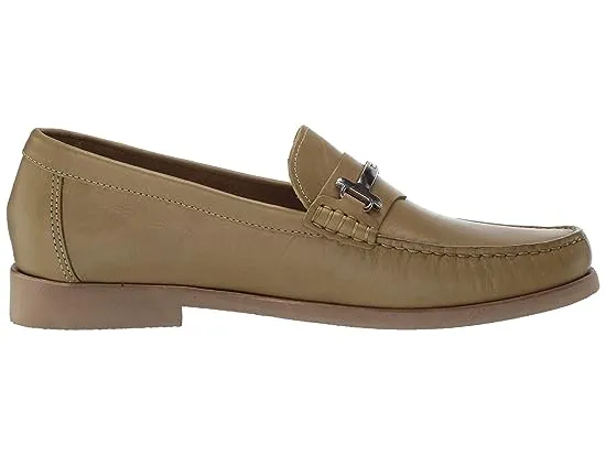 https://images.styletyx.com/images/driver-club-usa-mens-leather-made-in-brazil-lightweight-loafer-with-bit-buckle-driver-club-usa-2792672_5.webp