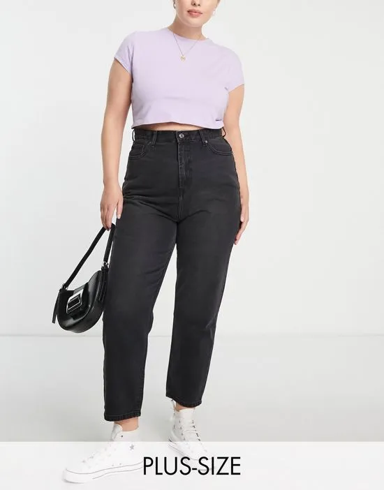 https://images.styletyx.com/images/dtt-plus-emma-super-high-waisted-mom-jeans-in-washed-black-don-t-think-twice-plus-1950928_1.webp