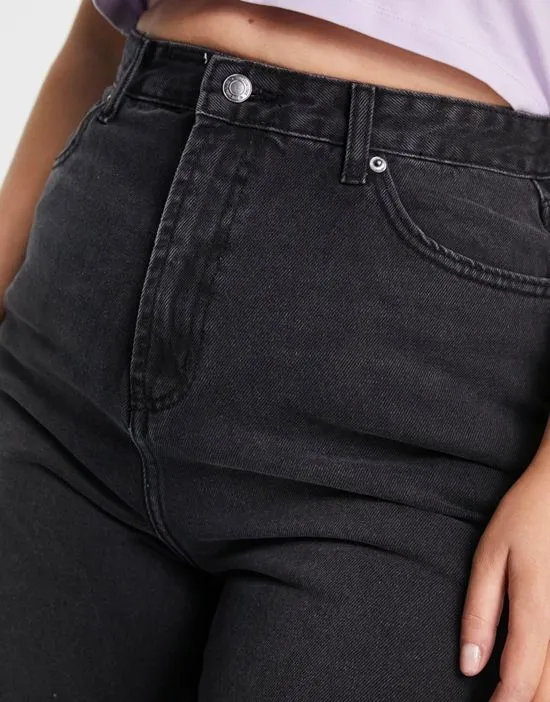 https://images.styletyx.com/images/dtt-plus-emma-super-high-waisted-mom-jeans-in-washed-black-don-t-think-twice-plus-1950928_3.webp